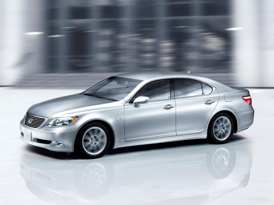  Lexus LS460 2006 года  (JP) (фото 12 из 16)